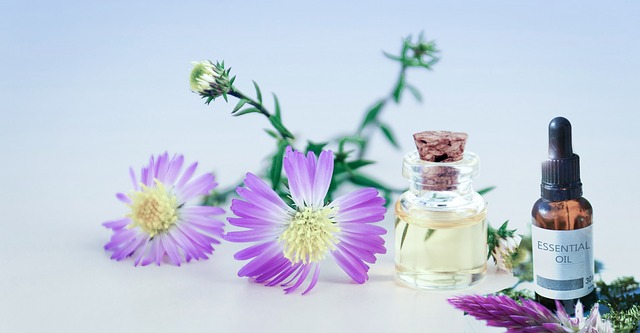 Okrasné kvety a esenciálny olej